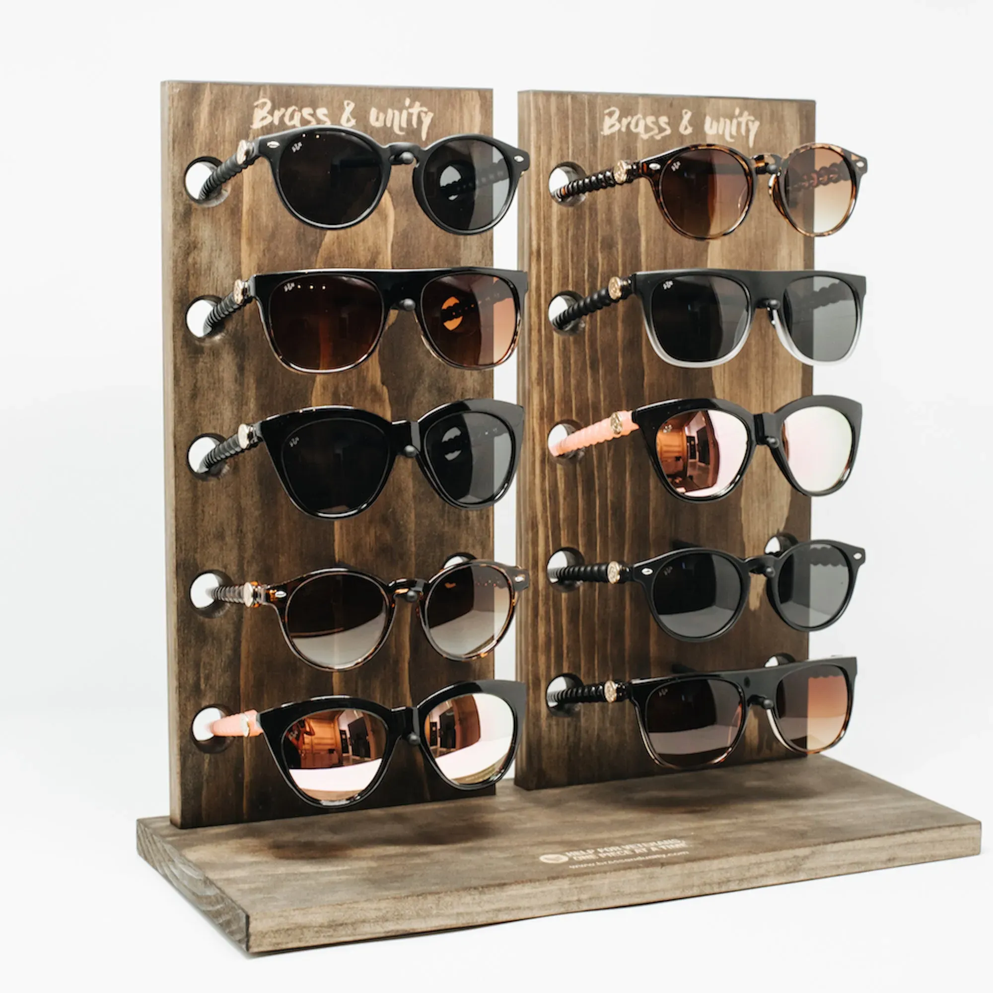 Choosing the Right Sunglass Display for Your Space