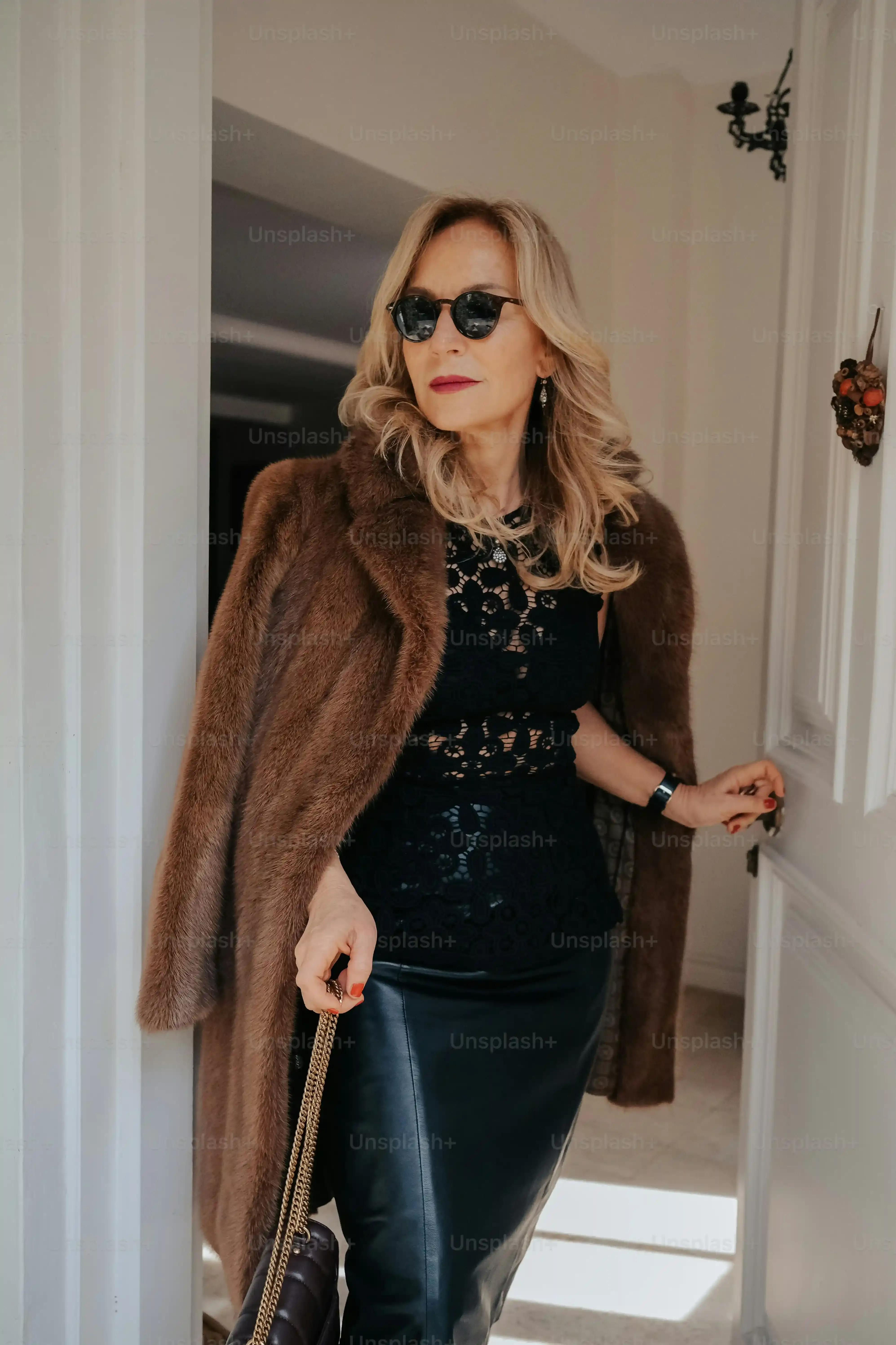 Iconic Styles: Learning from Legendary Sunglass Designer Creations