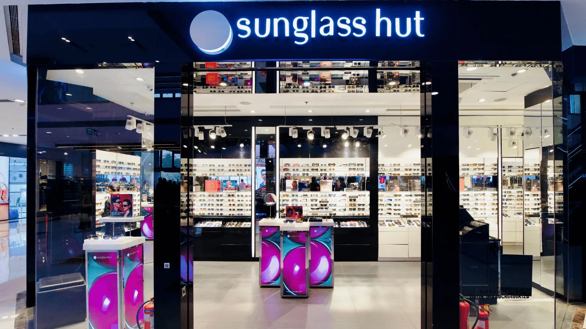 Best Sunglasses: Shop Exclusive Styles at india sunglass hut