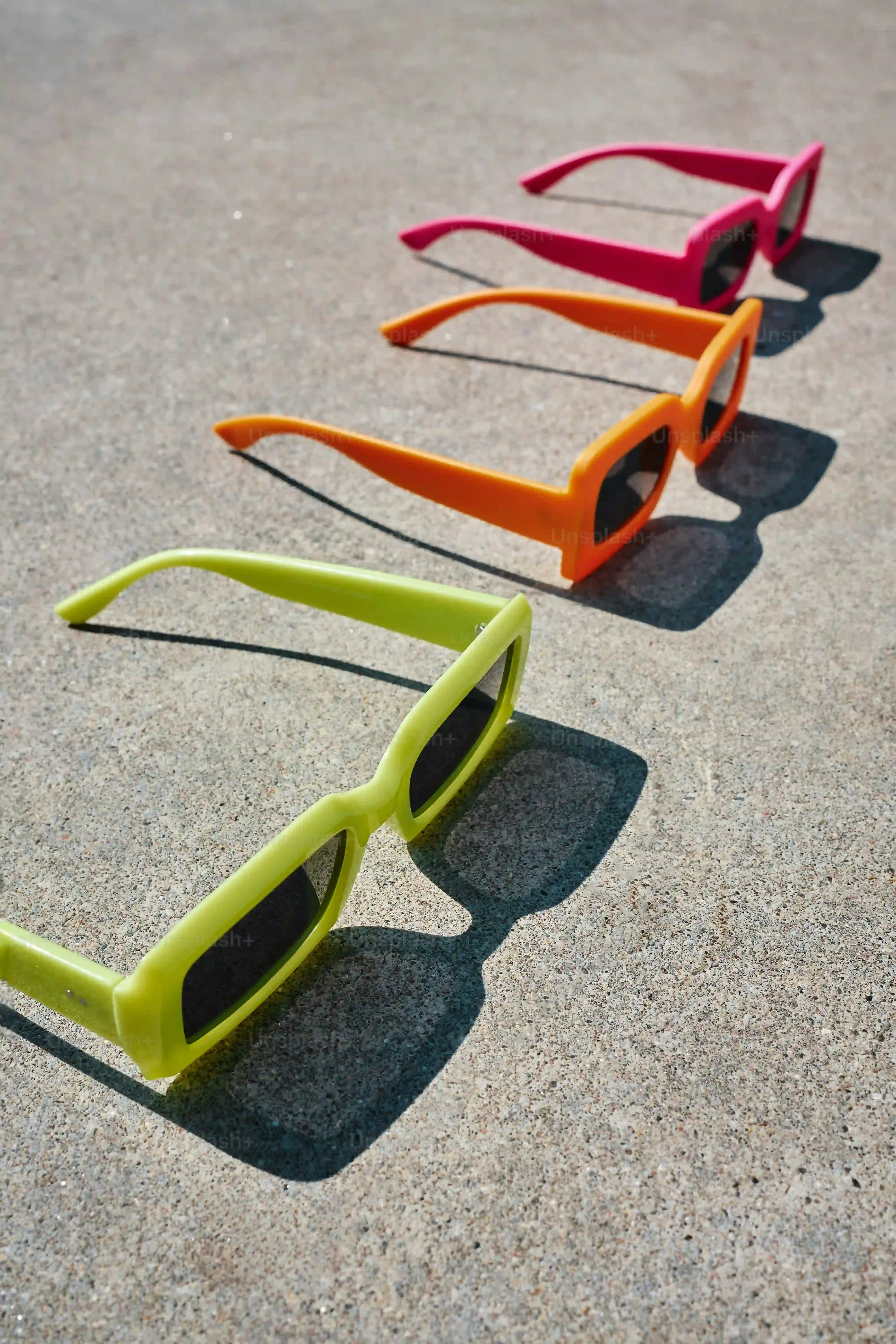 Key Considerations for Your Ideal Sunglasses Display Stand