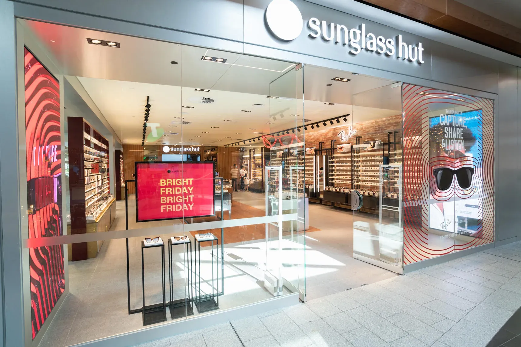 Sorting Through Styles at Highpoint Sunglass Hut