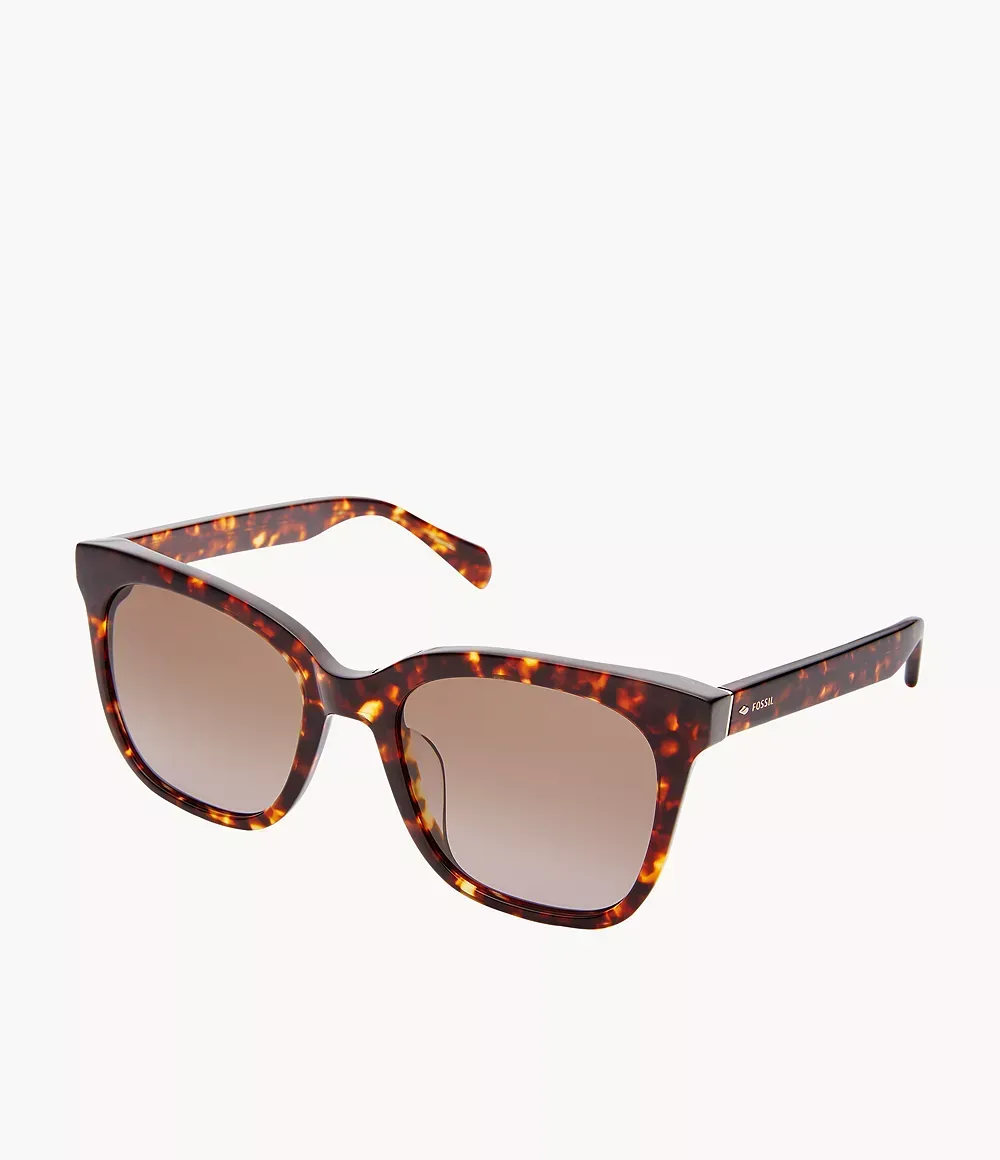 Style Meets Substance: Why Pick Fossil Sunglasses?