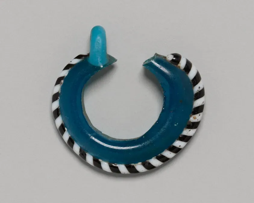Secure Sunglass Ear Grips: Stay Put All Day
